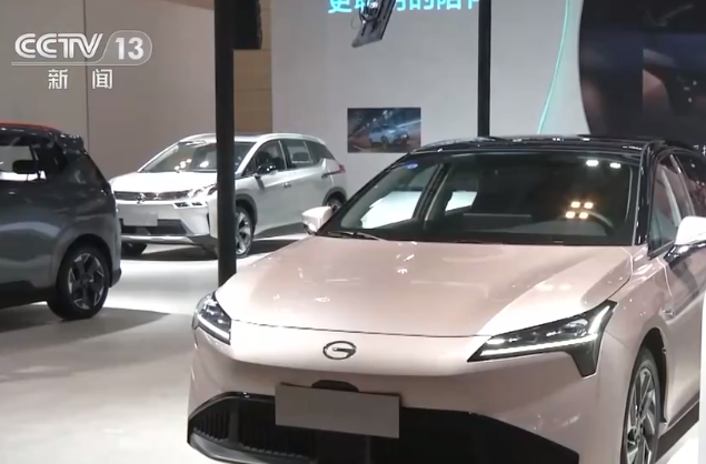 广州车展正式开幕 各大车企加速电动化转型瞄准绿色发展