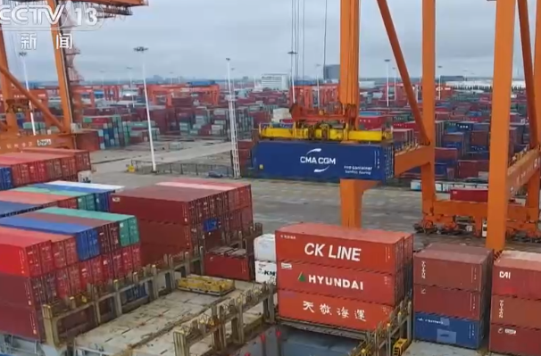 全球前50大港口名单中中国占比过半 宁波舟山港已蝉联三年全球第一